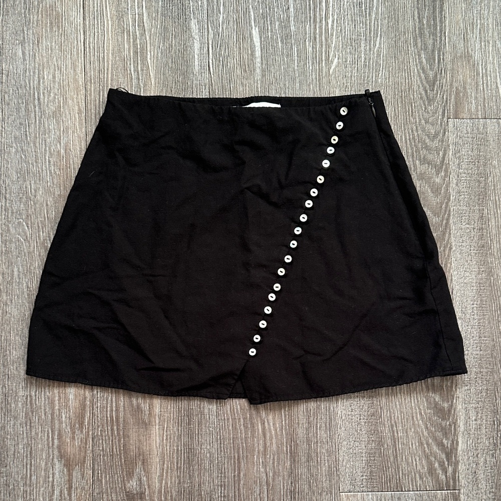 Zara Black Mini Skirt with M.O.P Button Detail